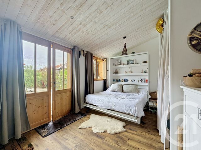 maison à vendre - 5 pièces - 148.0 m2 - GUJAN MESTRAS - 33 - AQUITAINE - Century 21 Duprat & Associés