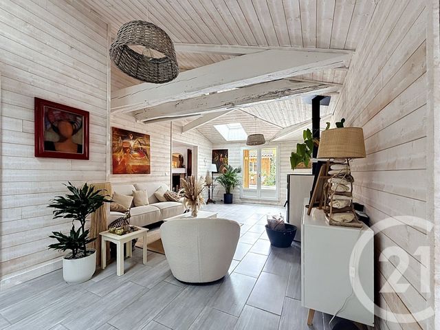 maison à vendre - 5 pièces - 148.0 m2 - GUJAN MESTRAS - 33 - AQUITAINE - Century 21 Duprat & Associés