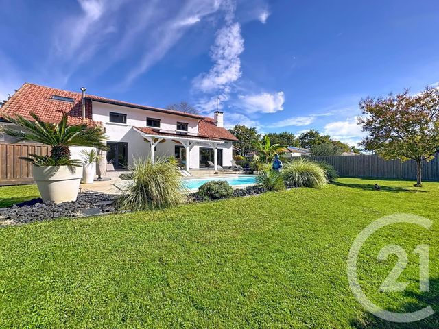 Afficher la photo en grand maison à vendre - 9 pièces - 255.0 m2 - LA TESTE DE BUCH - 33 - AQUITAINE - Century 21 Duprat & Associés