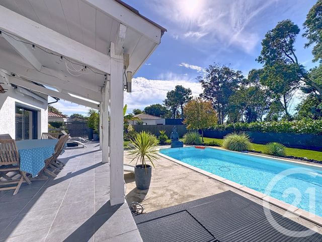 Afficher la photo en grand maison à vendre - 9 pièces - 255.0 m2 - LA TESTE DE BUCH - 33 - AQUITAINE - Century 21 Duprat & Associés