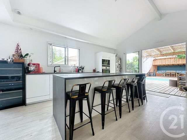 maison à vendre - 5 pièces - 114.54 m2 - LA TESTE DE BUCH - 33 - AQUITAINE - Century 21 Duprat & Associés
