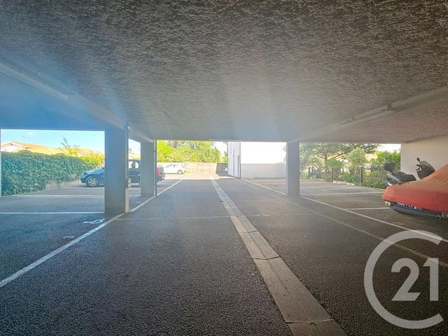 parking à louer - 15.0 m2 - LA TESTE DE BUCH - 33 - AQUITAINE - Century 21 Duprat & Associés