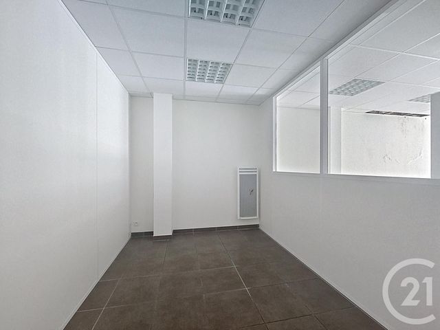 Afficher la photo en grand Appartement Local à louer - 5 pièces - 92.0 m2 - LA TESTE DE BUCH - 33 - AQUITAINE - Century 21 Duprat & Associés