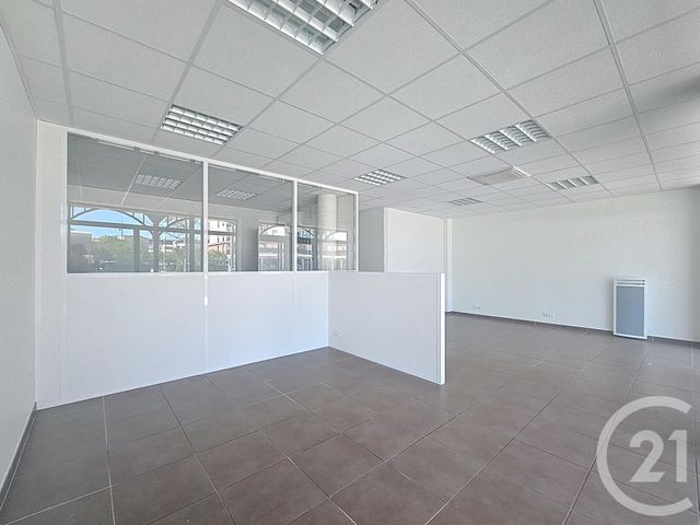 Afficher la photo en grand Appartement Local à louer - 5 pièces - 92.0 m2 - LA TESTE DE BUCH - 33 - AQUITAINE - Century 21 Duprat & Associés