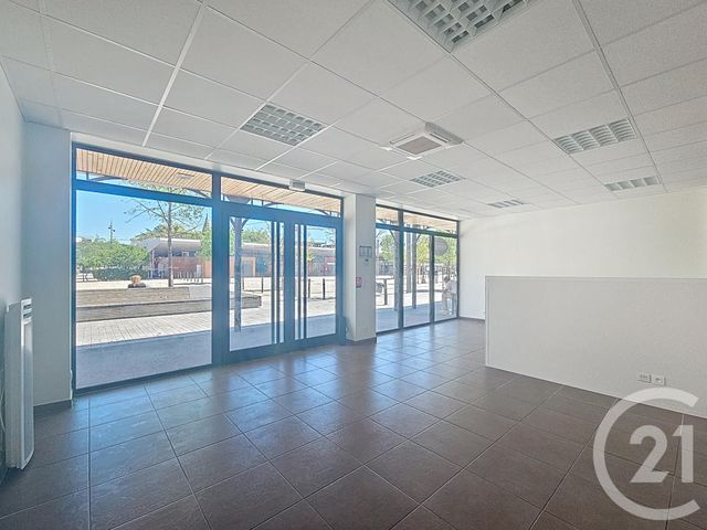 Afficher la photo en grand Appartement Local à louer - 5 pièces - 92.0 m2 - LA TESTE DE BUCH - 33 - AQUITAINE - Century 21 Duprat & Associés