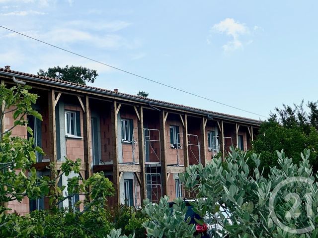 Appartement T2 à vendre - 2 pièces - 50.78 m2 - GUJAN MESTRAS - 33 - AQUITAINE - Century 21 Duprat & Associés