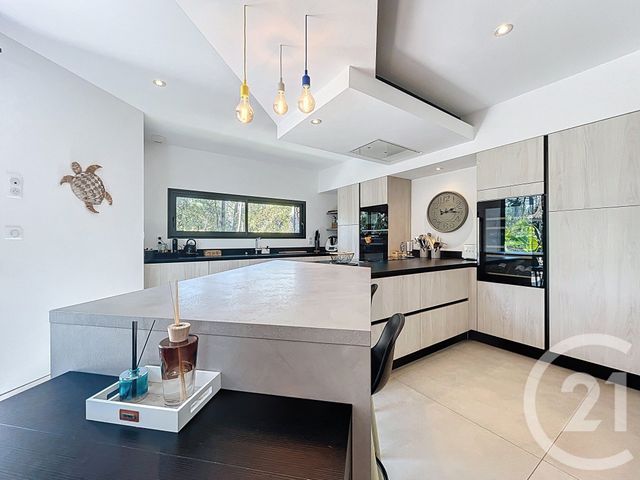 maison à vendre - 7 pièces - 211.09 m2 - LA TESTE DE BUCH - 33 - AQUITAINE - Century 21 Duprat & Associés