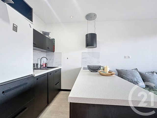 Appartement F2 à louer - 2 pièces - 28.05 m2 - ARCACHON - 33 - AQUITAINE - Century 21 Duprat & Associés
