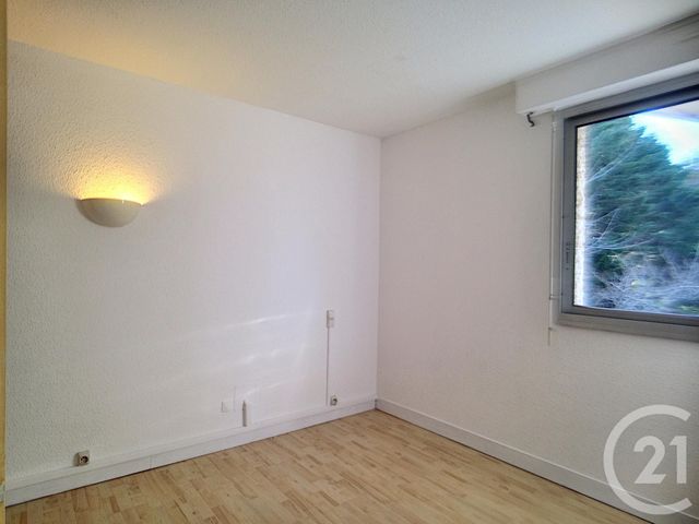 Appartement F2 à louer - 2 pièces - 45.85 m2 - GUJAN MESTRAS - 33 - AQUITAINE - Century 21 Duprat & Associés