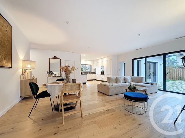 maison à vendre - 5 pièces - 139.52 m2 - GUJAN MESTRAS - 33 - AQUITAINE - Century 21 Duprat & Associés