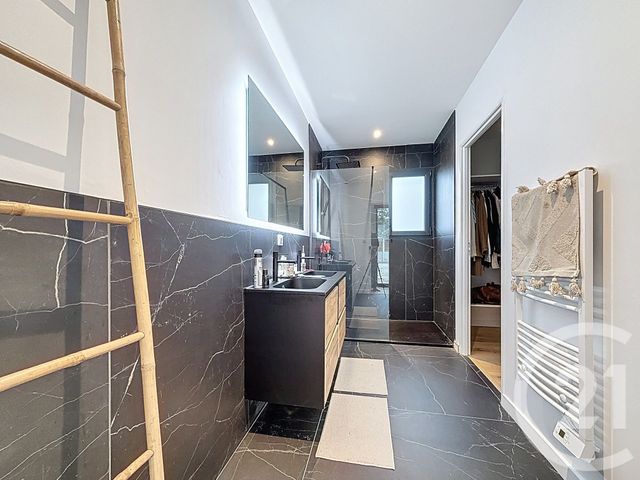 maison à vendre - 5 pièces - 139.52 m2 - GUJAN MESTRAS - 33 - AQUITAINE - Century 21 Duprat & Associés